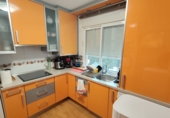 Отдельно стоящий дом с участком на продажу в городе Barcience. Фото