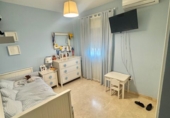 Chalet adosado con terreno en venta en Gelves ref: TR391007 foto