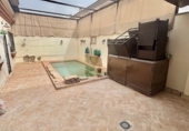 Chalet adosado con terreno en venta en Gelves ref: TR391007 foto