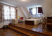 Chalet independiente con terreno en venta en Albacete ref: TR390910 foto