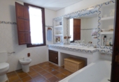 Chalet independiente con terreno en venta en Albacete ref: TR390910 foto