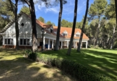 Chalet independiente con terreno en venta en Albacete ref: TR390910 foto