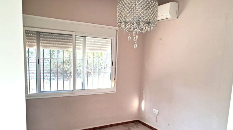 Málaga - Estepona - 2465m2
