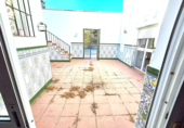 Vil·la amb terreny en venda a Estepona ref.: TR390374 foto