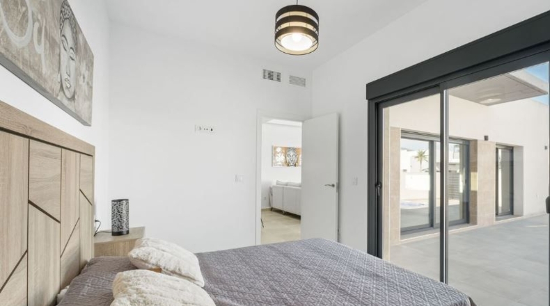 Alicante - Daya Nueva - 260m2
