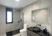 Chalet independiente con terreno en venta en Albacete ref: TR390883 foto