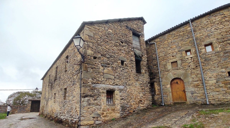 Huesca - Fiscal - 366m2