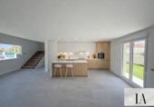 Chalet independiente con terreno en venta en Ajo ref: TR390428 foto