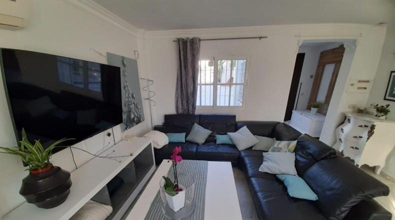 Málaga - Estepona - 2500m2