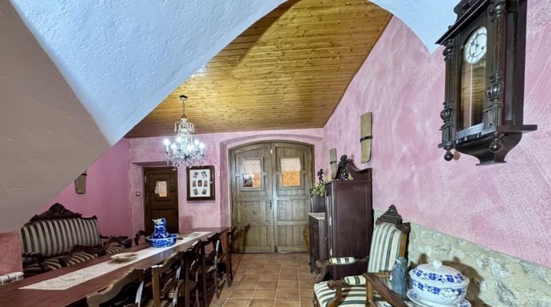 Жирона - Torroella de Montgrí - 202m2