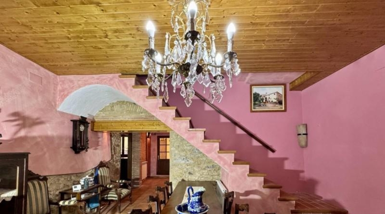 Жирона - Torroella de Montgrí - 202m2