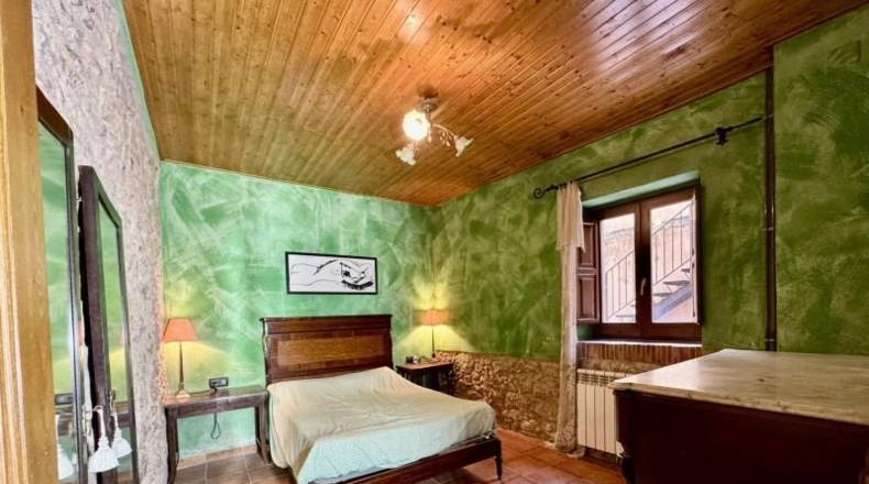Жирона - Torroella de Montgrí - 202m2