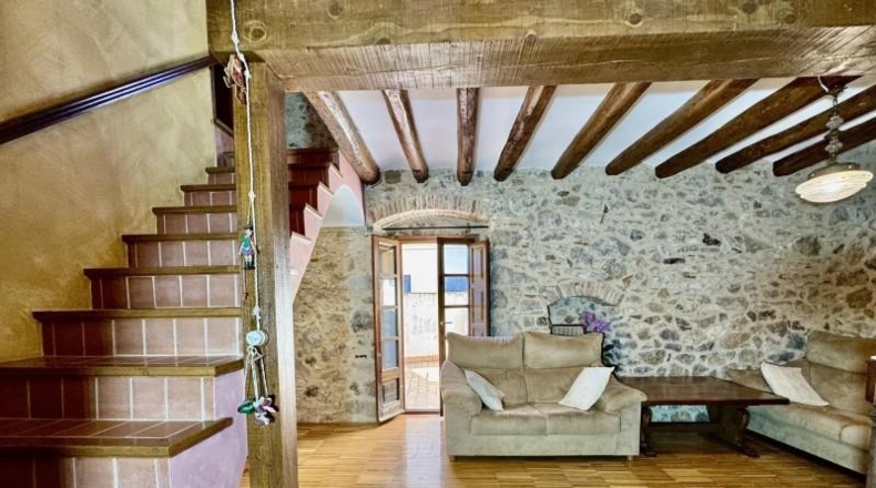 Жирона - Torroella de Montgrí - 202m2