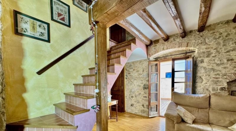 Жирона - Torroella de Montgrí - 202m2