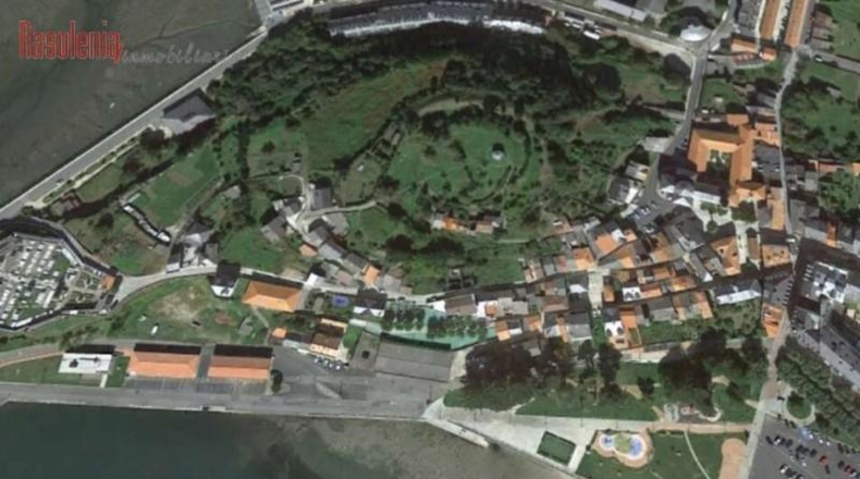 La Coruña - Ortigueira - 1251m2