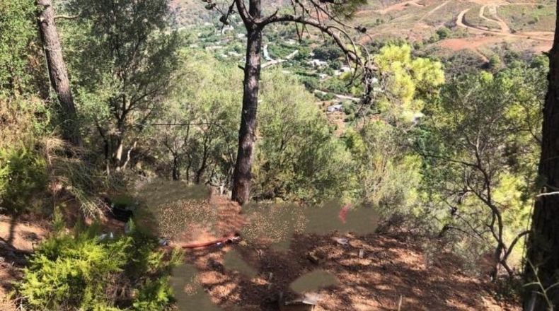 Málaga - Estepona - 9700m2