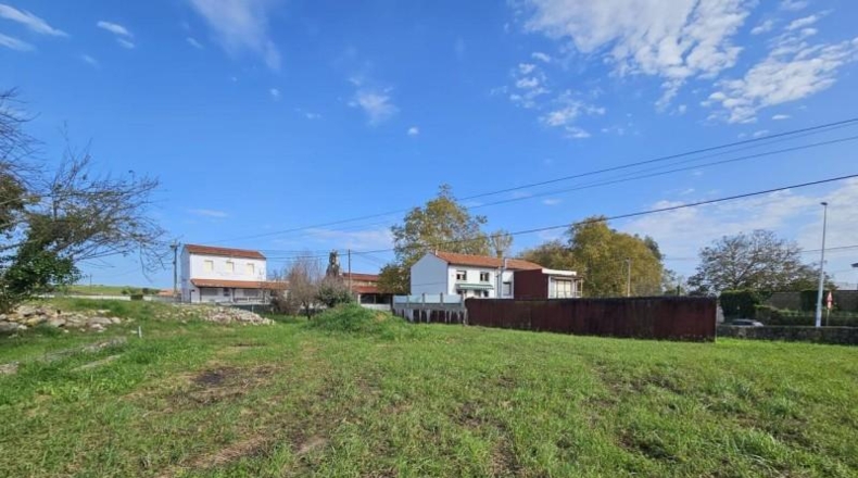 Cantabria - Santa Cruz de Bezana - 815m2