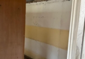 Отдельно стоящий дом с участком на продажу в городе Entrambasaguas Фото