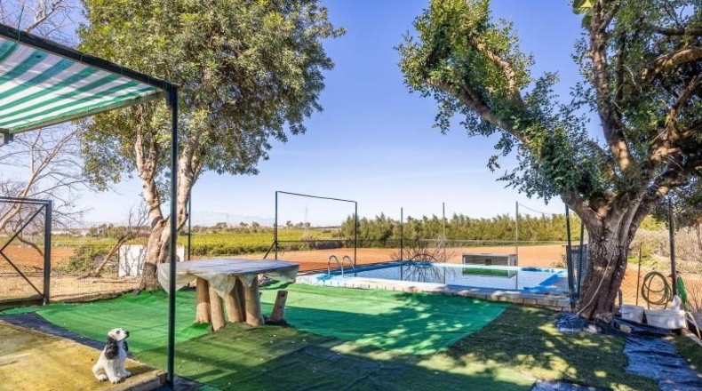 Seville - Алькала-де-Гуадаира - 34359m2