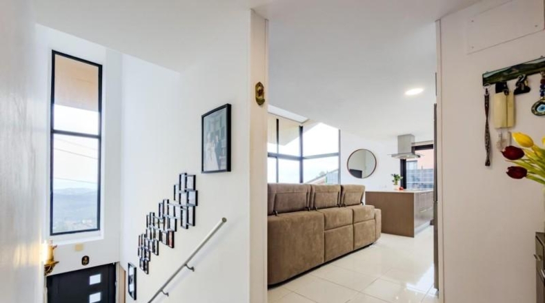 Barcelona - Corbera de Llobregat - 218m2