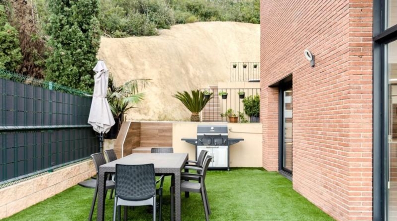 Barcelona - Corbera de Llobregat - 218m2