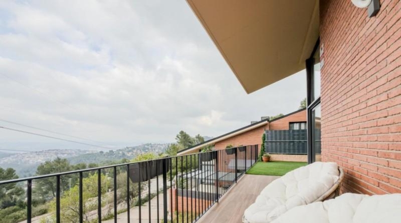 Barcelona - Corbera de Llobregat - 218m2
