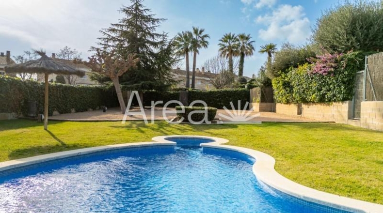 Barcelona - Sant Andreu de Llavaneres - 247m2