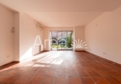 Дом с участком на продажу в городе Sant Andreu de Llavaneres Фото