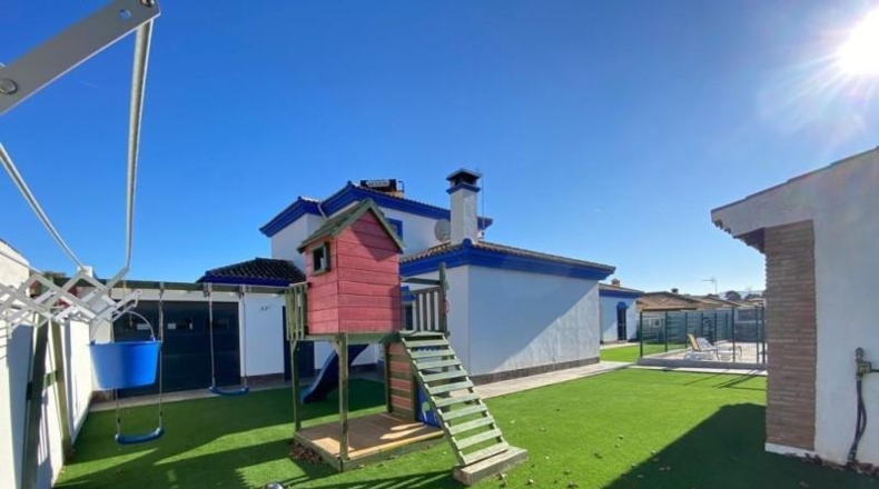 Jaén - Villacarrillo - 537m2