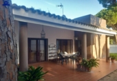 Chalet independiente con terreno en venta en la España, Chiclana de la Frontera, ref: TR392346 foto