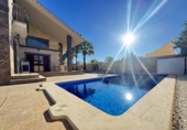 Chalet independiente con terreno en venta en la España, Orihuela, ref: TR392385 foto