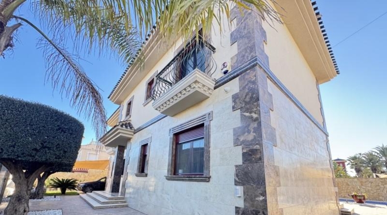 Alicante - Orihuela - 765m2