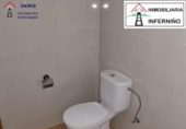 Отдельно стоящий дом с участком на продажу в городе Ferrol. Фото