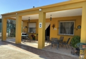 Masia amb terreny en venda a la España, Villafranca de los Barros, ref.: TR392596 foto