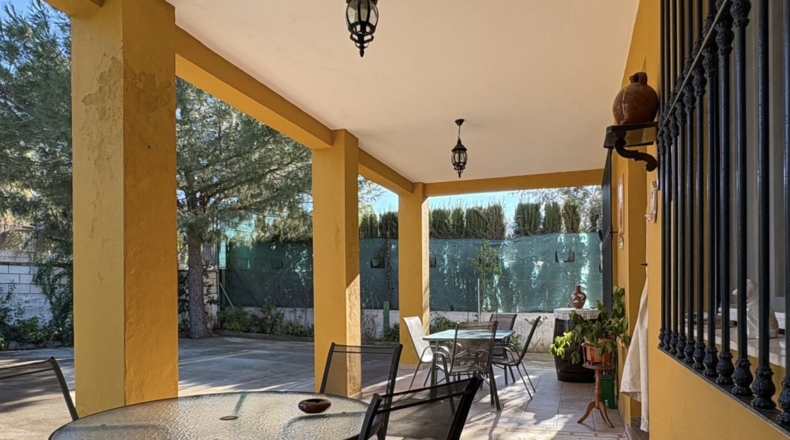 Badajoz - Villafranca de los Barros - 2000m2