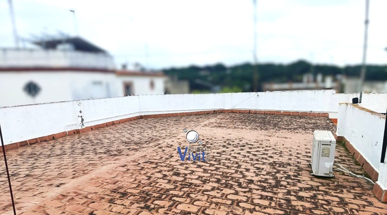 Sevilla - Алькала-де-Гуадаира - 208m2