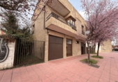 Casa de pueblo en venta en Vitoria ref: TR391723 foto