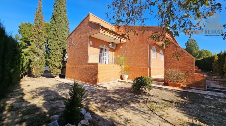 Murcia - Молина де Сегура - 1952m2
