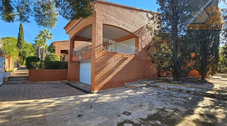 Murcia - Молина де Сегура - 1952m2