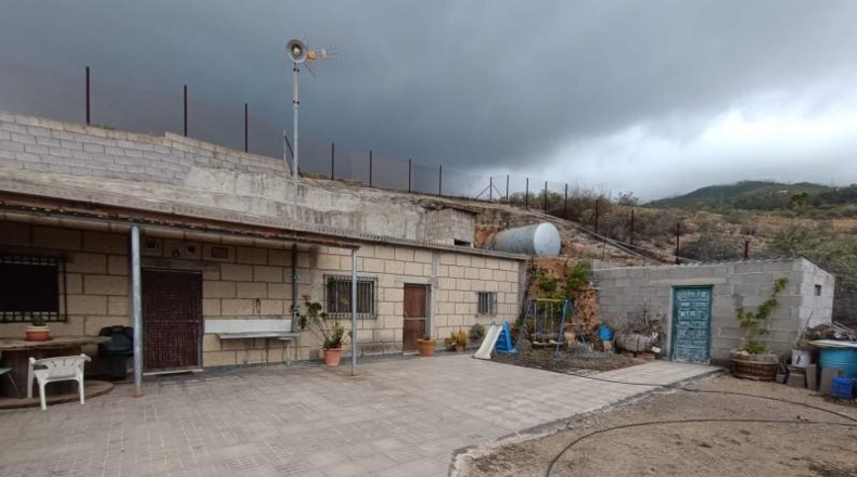 Santa Cruz de Tenerife - Las Listadas - 3700m2