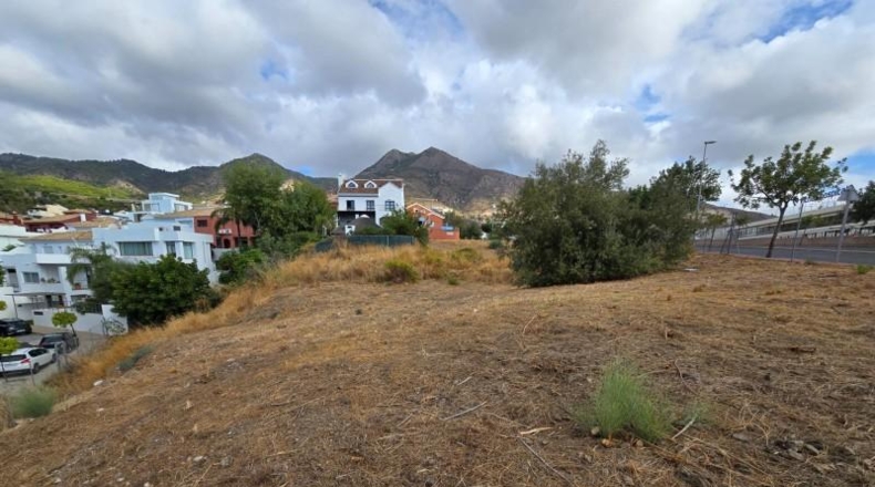 Málaga - Benalmádena - 922m2