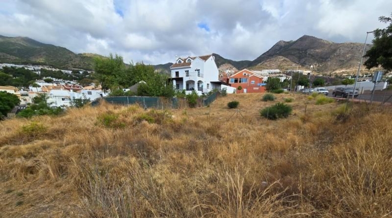 Málaga - Benalmádena - 922m2
