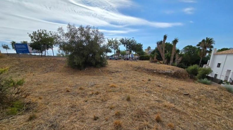 Málaga - Benalmádena - 922m2