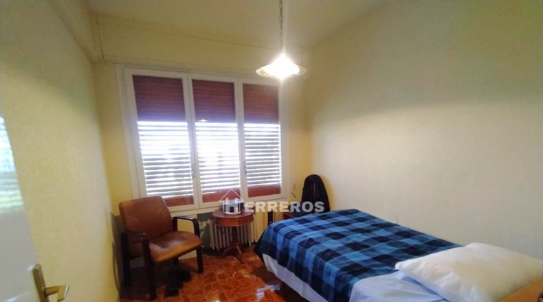 La Rioja - Лардеро - 1000m2