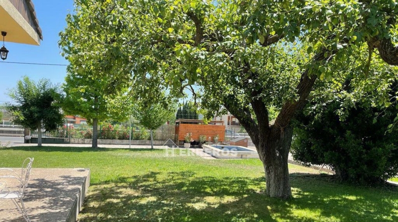 La Rioja - Лардеро - 1000m2