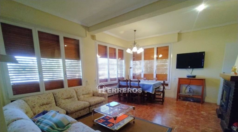 La Rioja - Лардеро - 1000m2