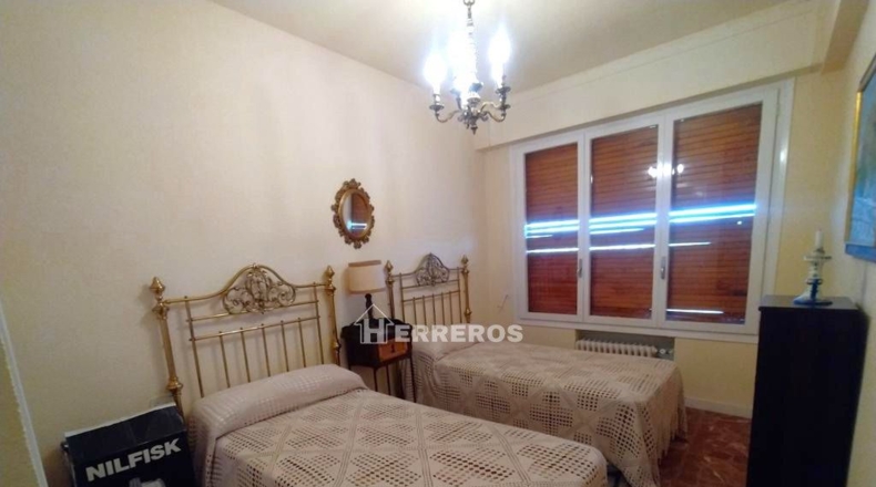 La Rioja - Лардеро - 1000m2