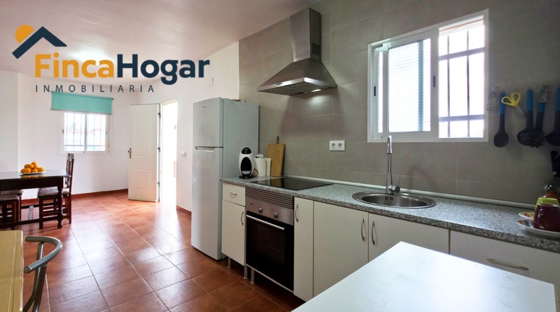 Sevilla - Утрера - 2300m2