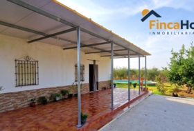 Utrera 2570&nbsp;м²