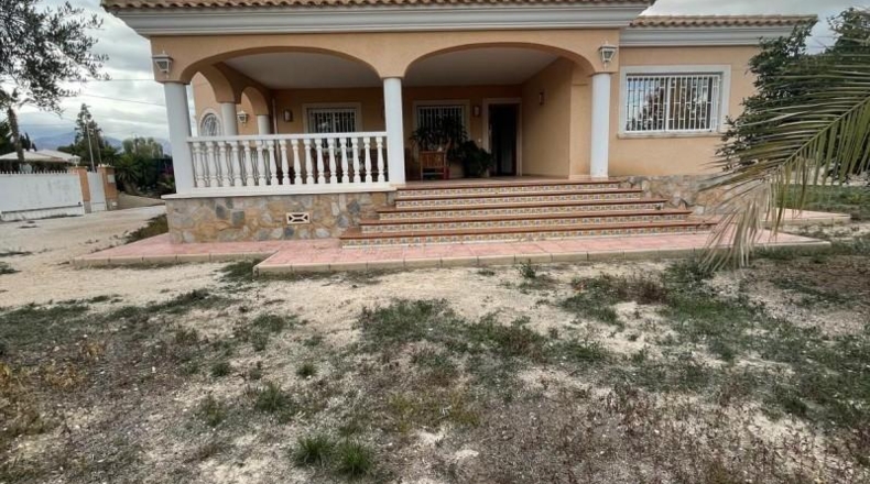 Alicante - Сан-Висенте-дель-Распейг - 2350m2